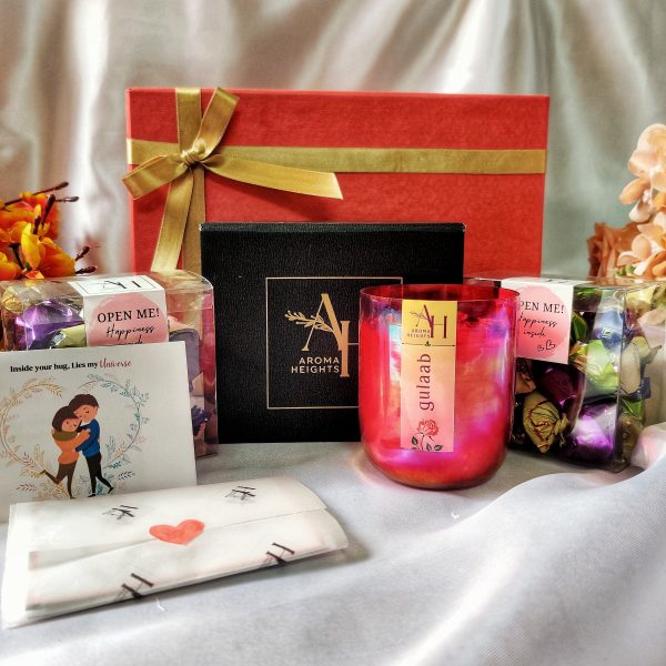 Love & Treats Valentine's Gift Hamper - Image 2